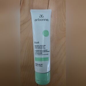 Arbonne Mask instant cooling moisture mask with peppermint *new*